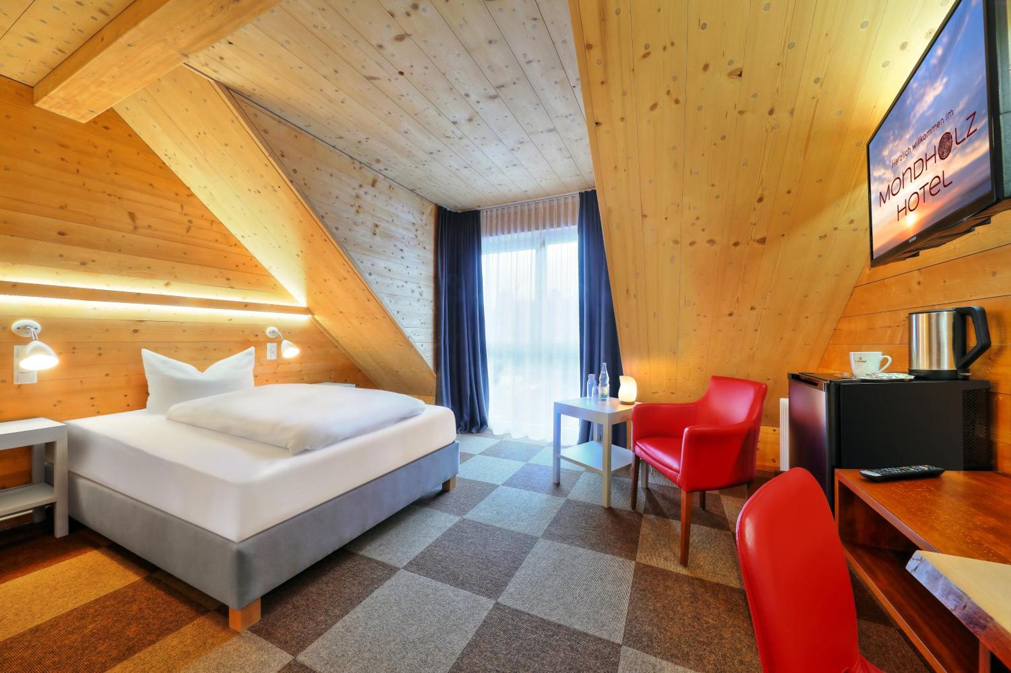 Hotel Mueller Cafe & Wein - Mondholzhotel Veitshöchheim Zewnętrze zdjęcie